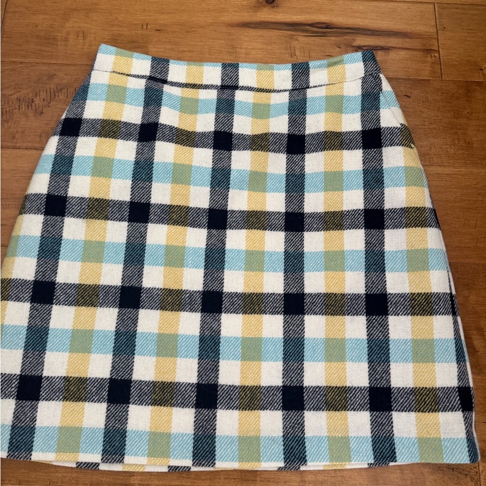 Boden Checkered A-Line Skirt - Blue, Yellow, Navy Blue and Ivory. 100% Wool